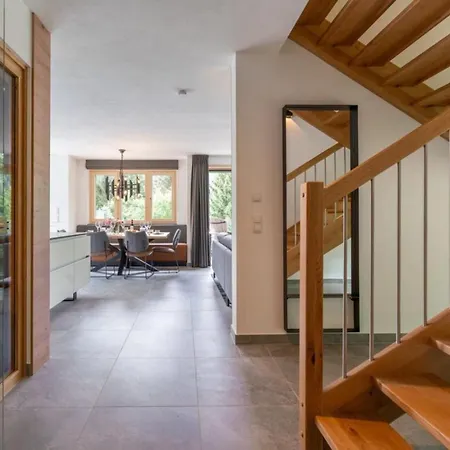 Penthouse Schmittenblick 4 펜션 비에호펜