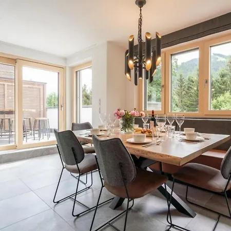 Penthouse Schmittenblick 4 * 비에호펜